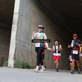 Runner Photo 8891923