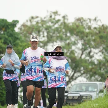 Runner Photo 8891956
