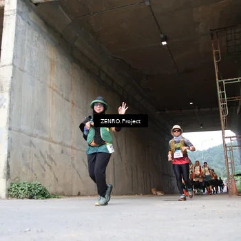 Runner Photo 8892012