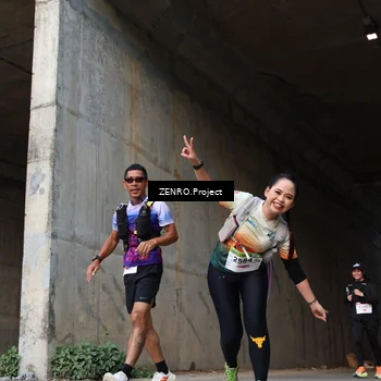 Runner Photo 8892013