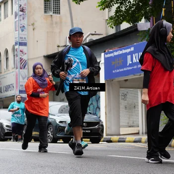 Runner Photo 8892016