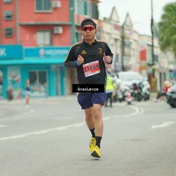 Runner Photo 8892018