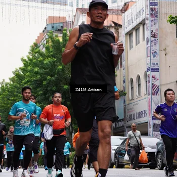 Runner Photo 8892058