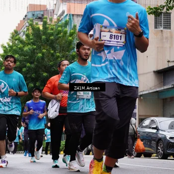 Runner Photo 8892069