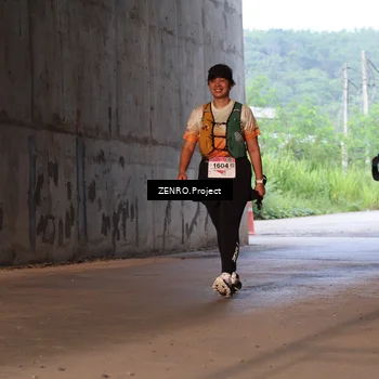 Runner Photo 8892072