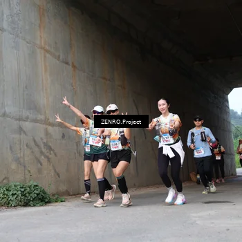 Runner Photo 8892105