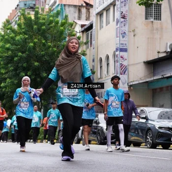 Runner Photo 8892110