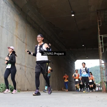 Runner Photo 8892160
