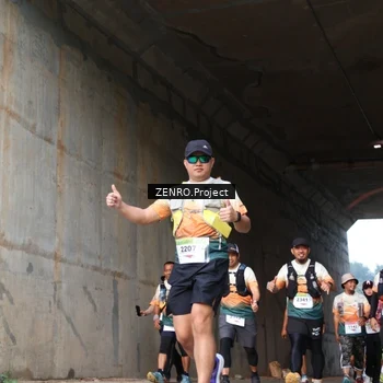 Runner Photo 8892180