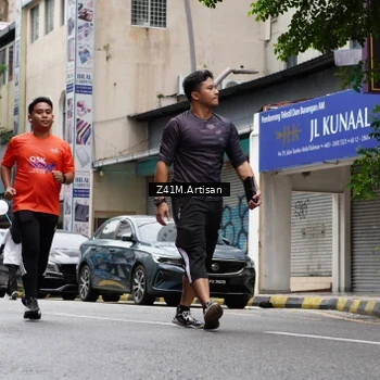 Runner Photo 8892218