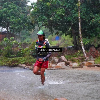 Runner Photo 8892243