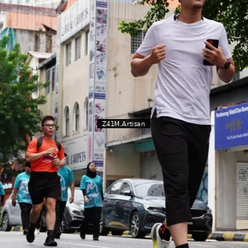 Runner Photo 8892248