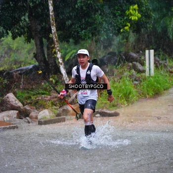 Runner Photo 8892254