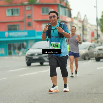 Runner Photo 8892262