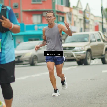 Runner Photo 8892266