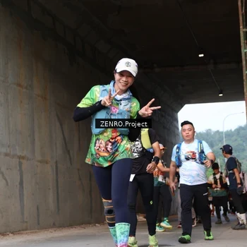 Runner Photo 8892272