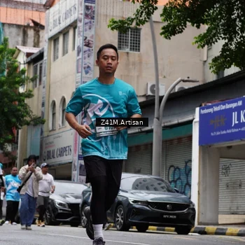 Runner Photo 8892273