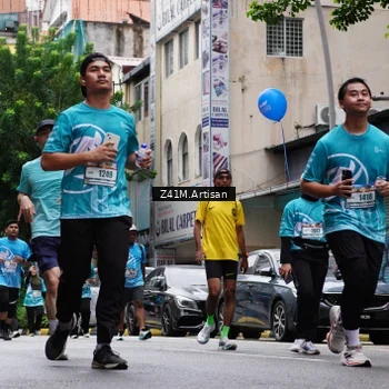 Runner Photo 8892312