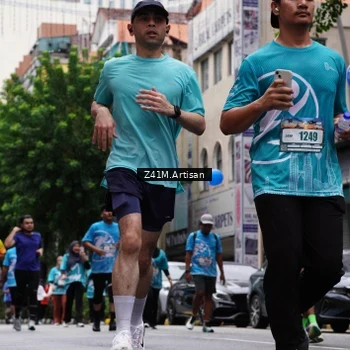 Runner Photo 8892313