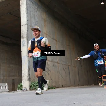 Runner Photo 8892331