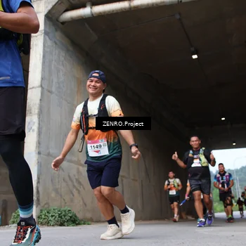 Runner Photo 8892335