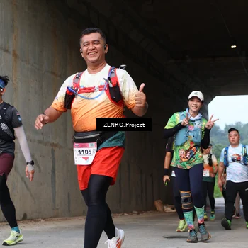 Runner Photo 8892350