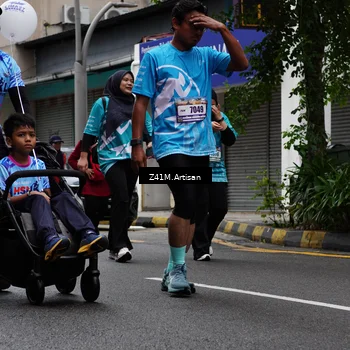 Runner Photo 8892434