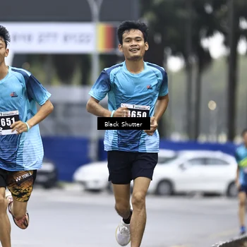 Runner Photo 8892541