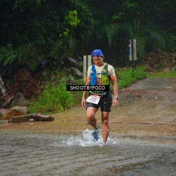 Runner Photo 8892579