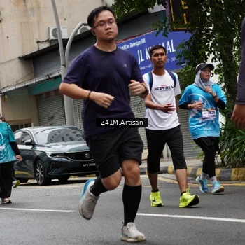Runner Photo 8892584