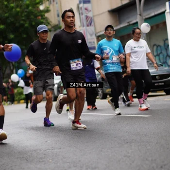 Runner Photo 8892593