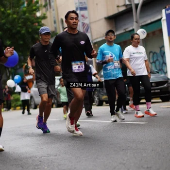 Runner Photo 8892598
