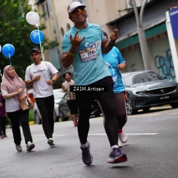Runner Photo 8892649