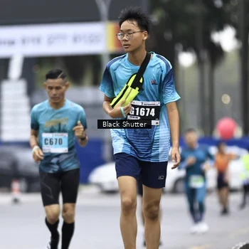 Runner Photo 8892666