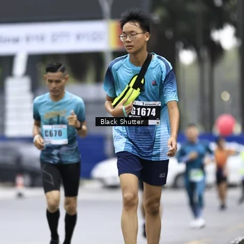 Runner Photo 8892687