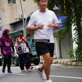 Runner Photo 8892691