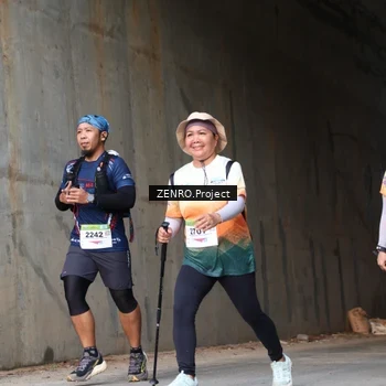 Runner Photo 8892721