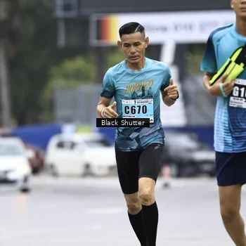 Runner Photo 8892744