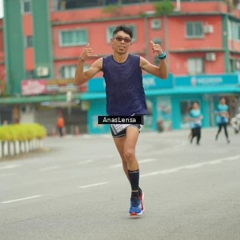 Runner Photo 8892749