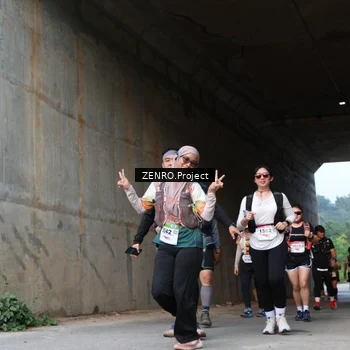 Runner Photo 8892757