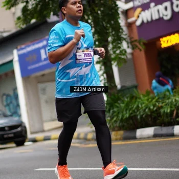 Runner Photo 8892760