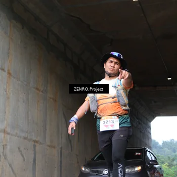 Runner Photo 8892818