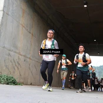 Runner Photo 8892819