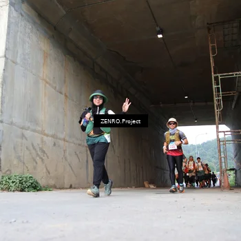 Runner Photo 8892845