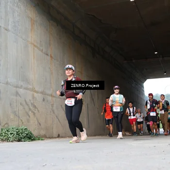 Runner Photo 8892886