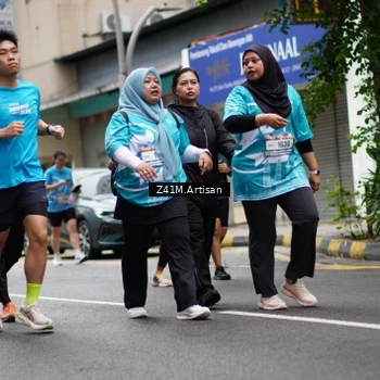 Runner Photo 8893028