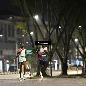 Runner Photo 8893040