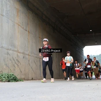 Runner Photo 8893044