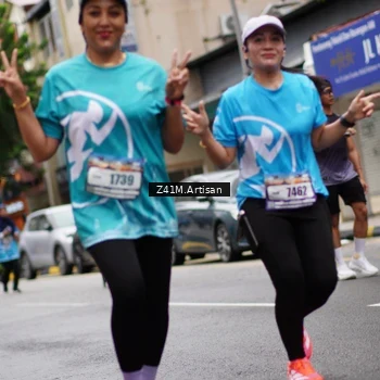 Runner Photo 8893048