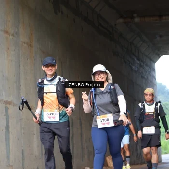 Runner Photo 8893059